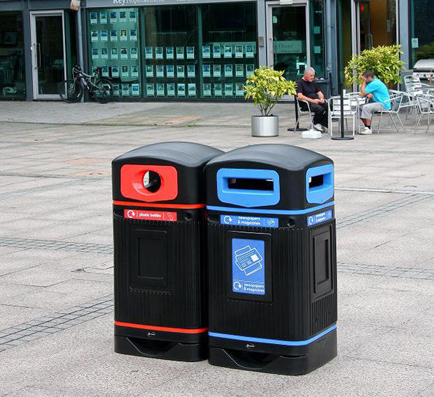 Glasdon Jubilee™ 110 Recycling bin